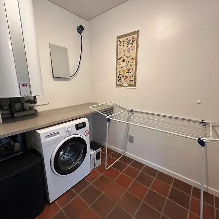 House Direct To * Greve