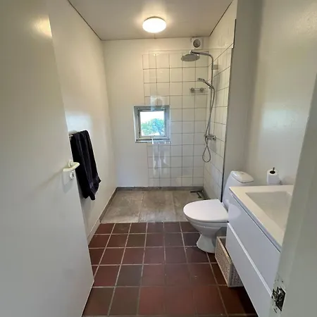 House Direct To Villa