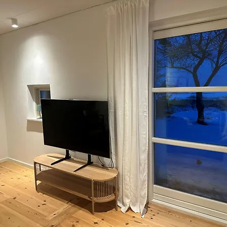 House Direct To Willa *